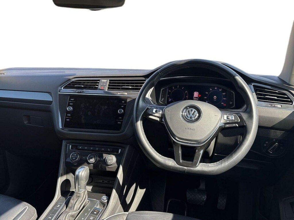 Volkswagen Tiguan Allspace 2.0 Tdi 150Ps Match Scr White #9