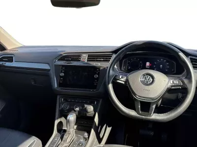 Volkswagen Tiguan Allspace 2.0 Tdi Match White #8
