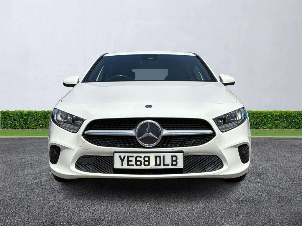 Mercedes-Benz A Class A180 Se Executive YE68DLB White #5