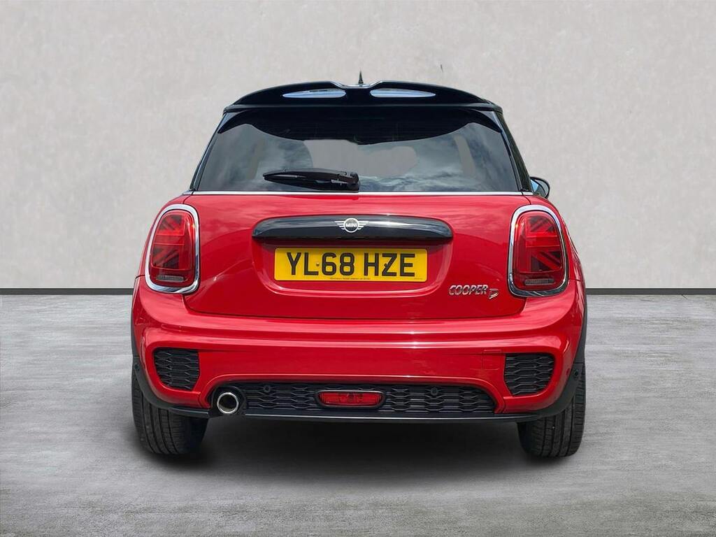Mini Hatch 1.5 Cooper D Hatchback Steptronic Euro Red #4