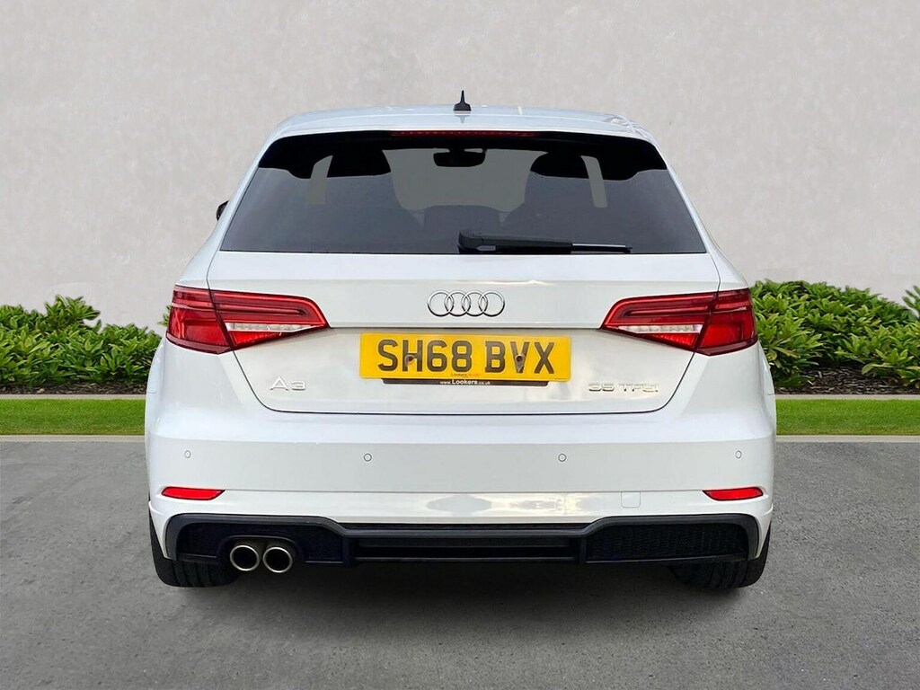 Audi A3 35 Tfsi Black Edition White #4
