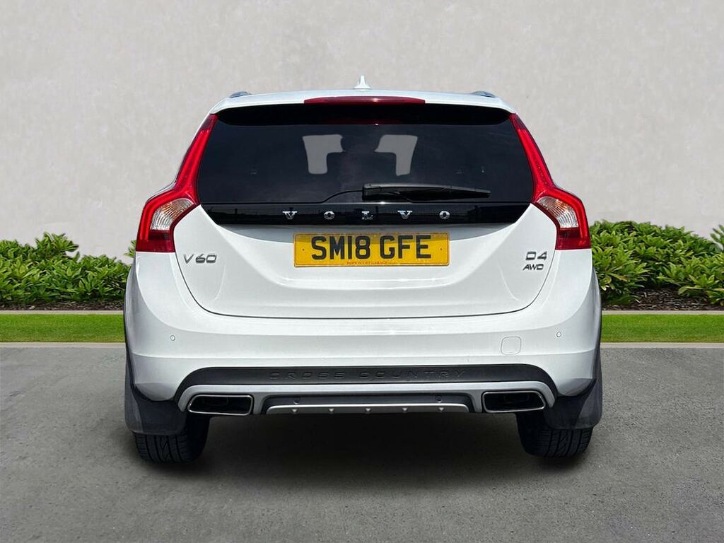 Volvo V60 Cross Country D4 190 Cross Country Lux Nav Awd Geartronic White #4