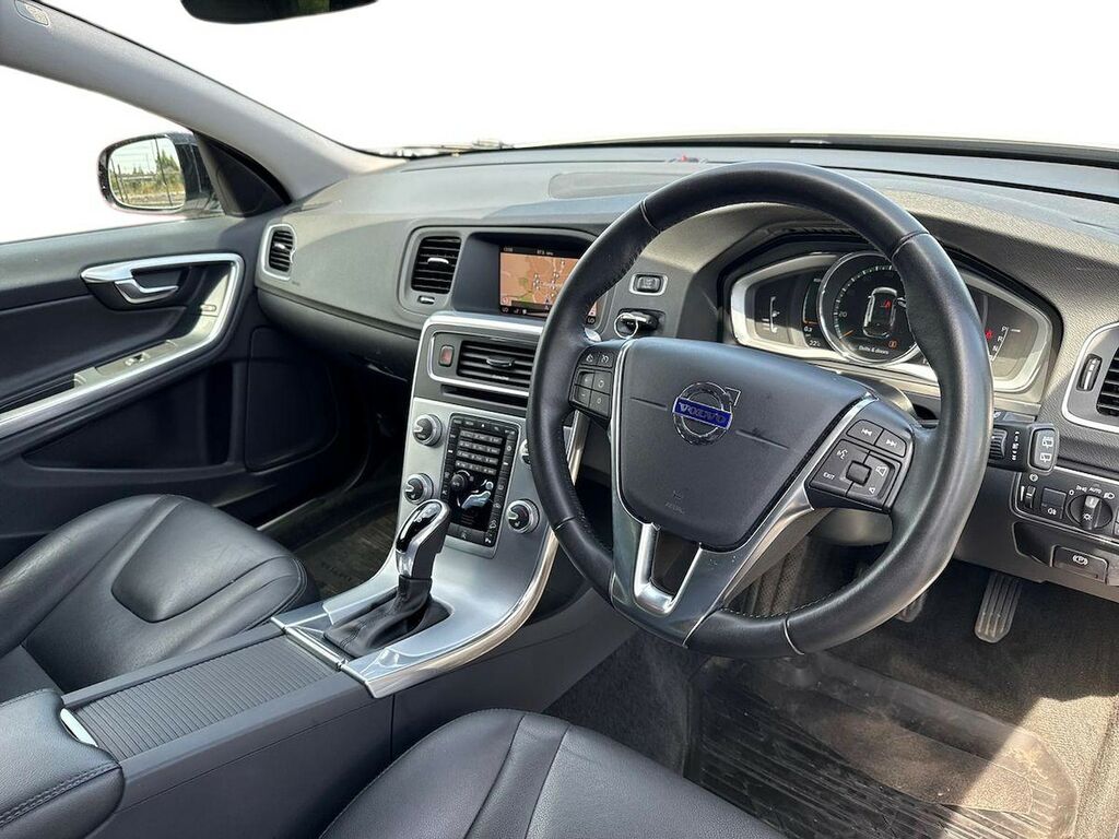 Volvo V60 Cross Country Estate Silver #16
