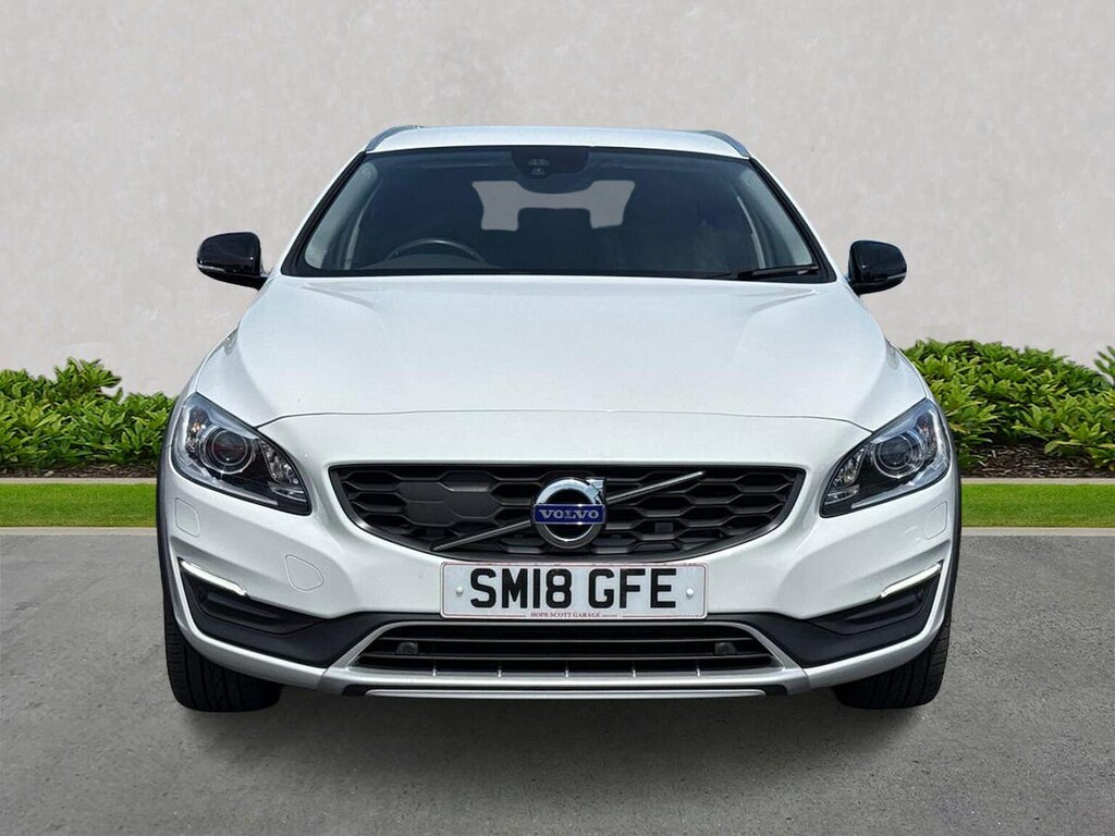 Volvo V60 Cross Country D4 190 Cross Country Lux Nav Awd Geartronic White #5