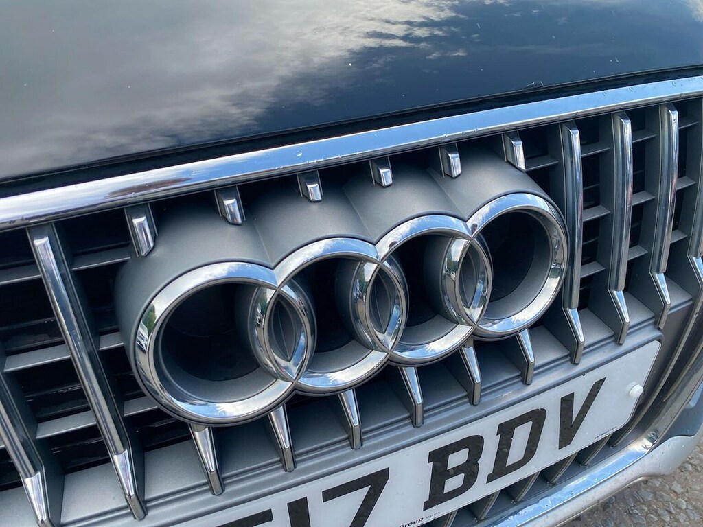 Audi A6 Allroad 3.0L Allroad Tdi Quattro Sport 268 Bhp Black #29