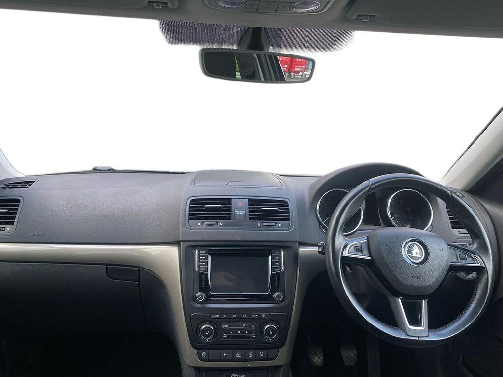 Skoda Yeti 2.0 Tdi Se L Drive Outdoor 4Wd E Green #5
