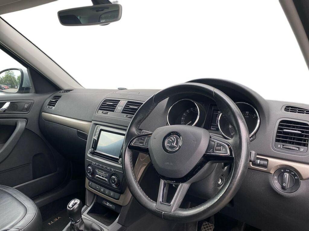 Skoda Yeti Yeti Outdoor Se L Drive Tsi Green #10