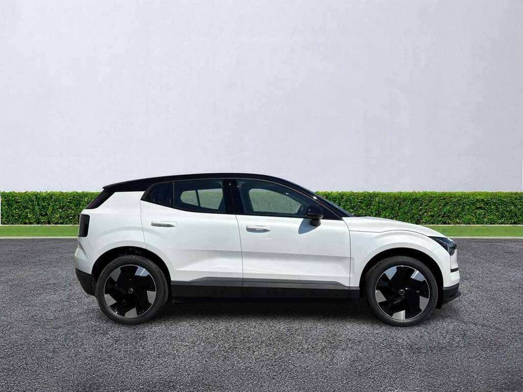 Volvo EX30 200Kw Sm Extended Range Plus 69Kwh White #3