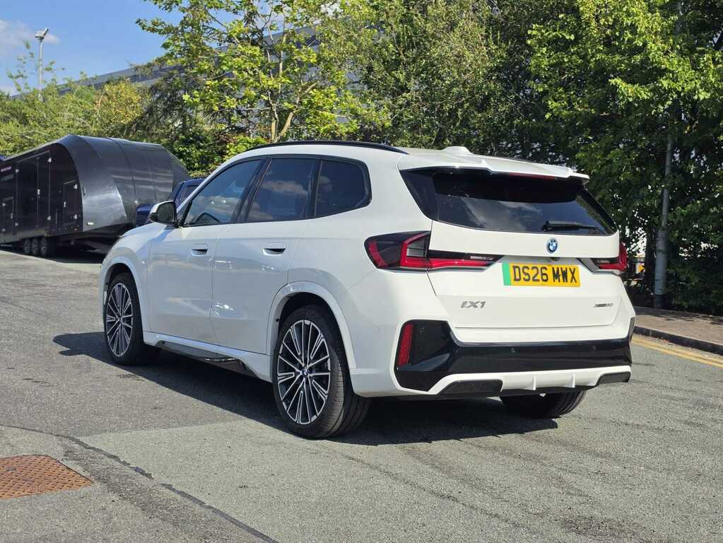 BMW iX1 230Kw Xdrive30 Shadow Edition 65Kwh DS26MWX White #5
