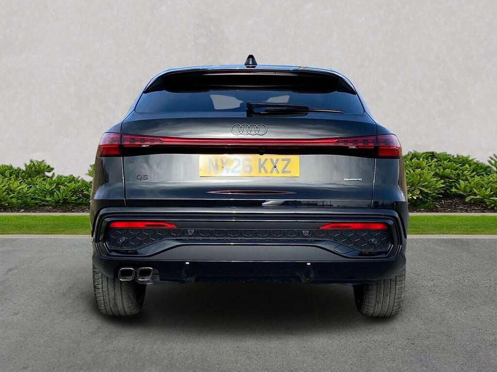 Audi Q5 2.0 Tdi Quattro Edition 1 S Tronic Sv Black #4