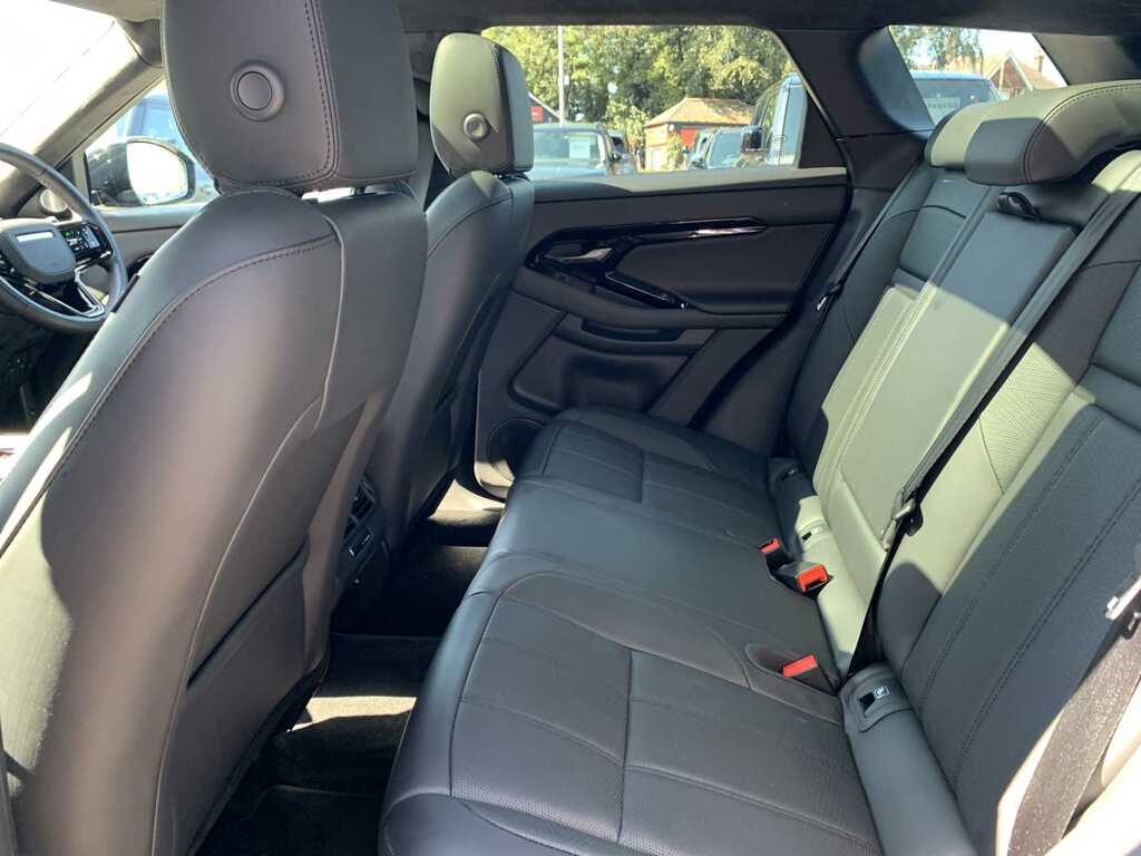 Land Rover Range Rover Evoque 1.5 P270e Revised EY26FBO Black #4