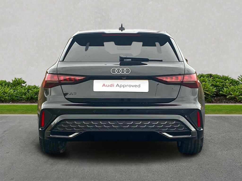Audi A3 A3 Sportback S Line Tfsi 150 Ps S Tronic Black #4