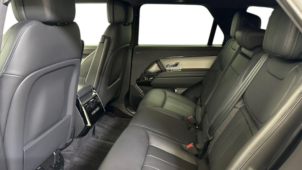 Land Rover Range Rover Sport 3.0 D300 Dynamic Se Grey #4