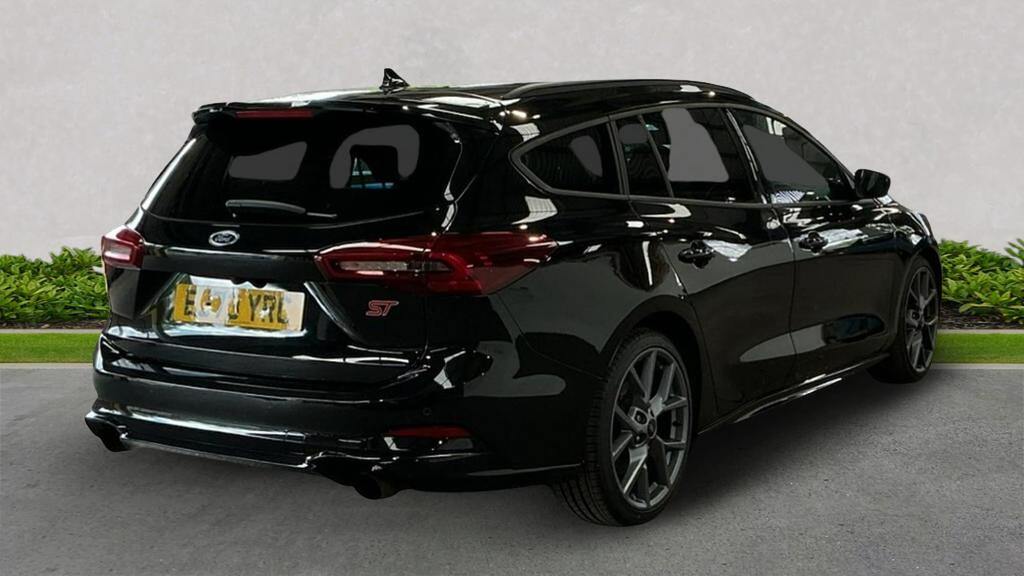 Ford Focus 2.3T Ecoboost St Estate Euro 6 Black #4