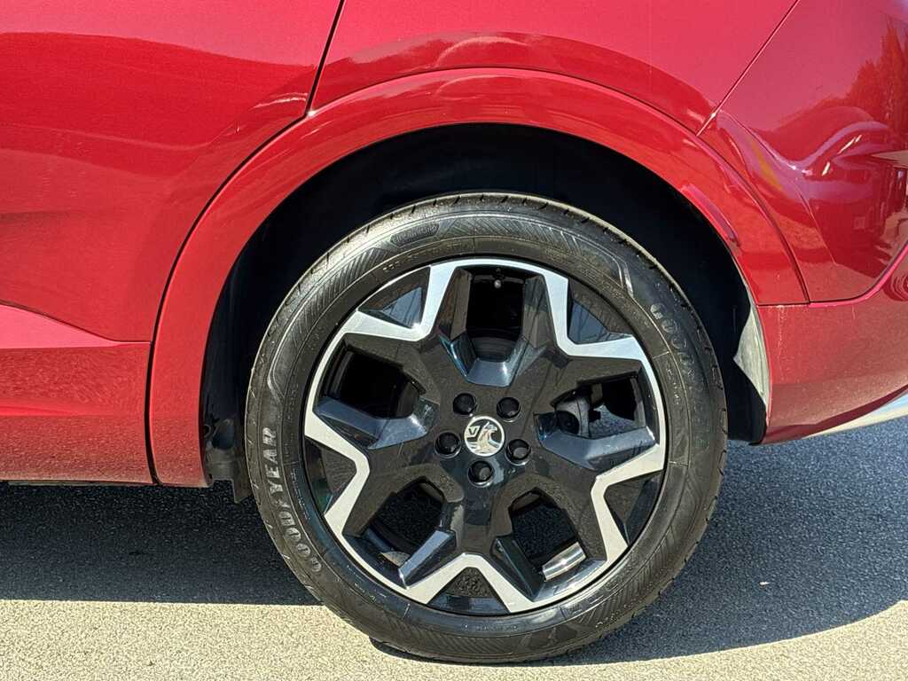 Vauxhall Grandland 1.2 Turbo Ultimate Red #6