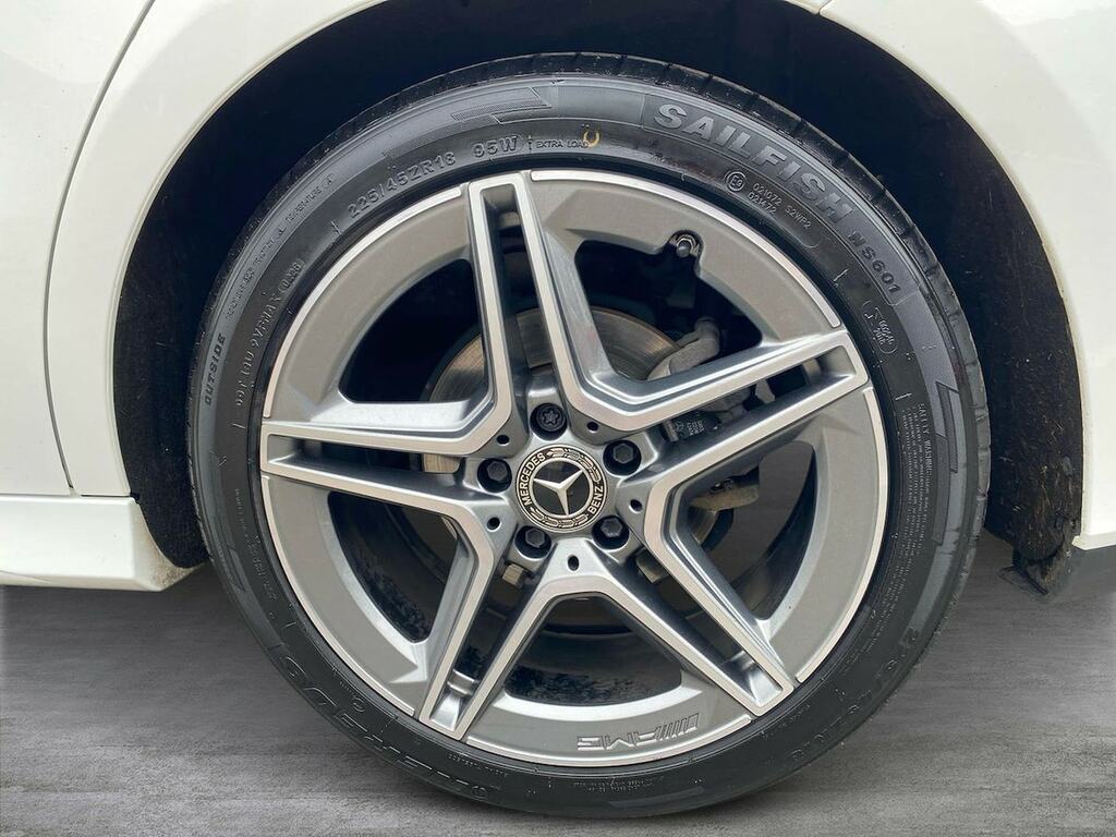 Mercedes-Benz CLA Class 1.3 Cla180 Amg Line Premium 2 Coupe 7 GSZ2093 White #5