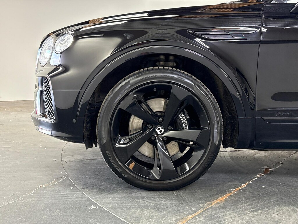 Bentley Bentayga 3.0 Tfsi V6 17.3Kwh Suv Plug-in Hybrid Green #32