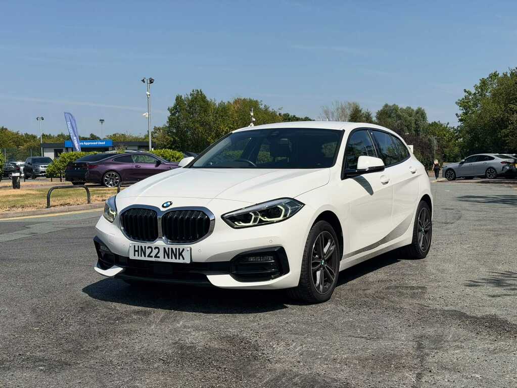 BMW 1 Series 118I 136 Sport Live Cockpit Professional HN22NNK White #3