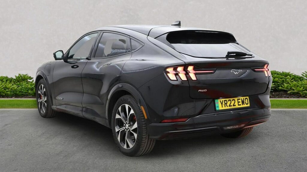 Ford Mustang Mach-E Extended Range 91Kwh Suv Aw Black #3
