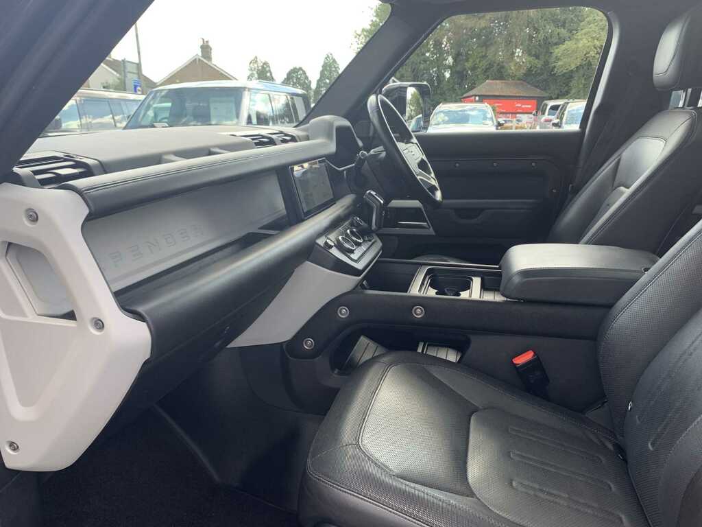 Land Rover Defender 110 2.0 P300 X-dynamic Hse 110 7 Seat Grey #3