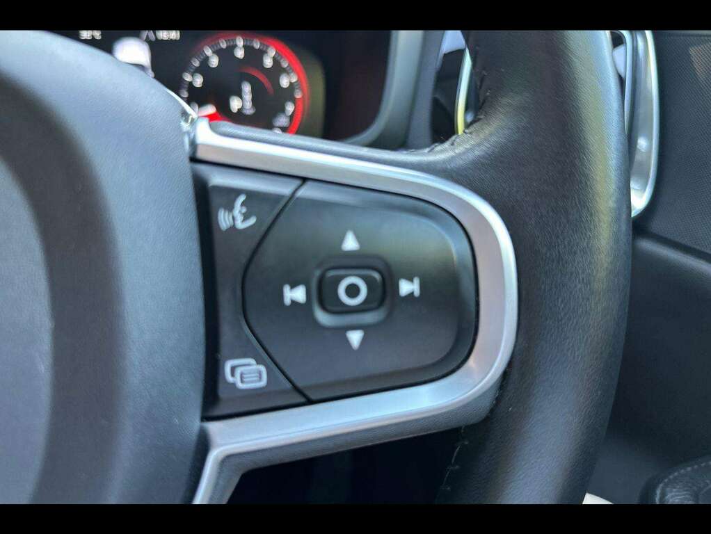 Volvo V60 2.0H T6 Recharge 11.6Kwh Inscription Plug-in Awd Black #26