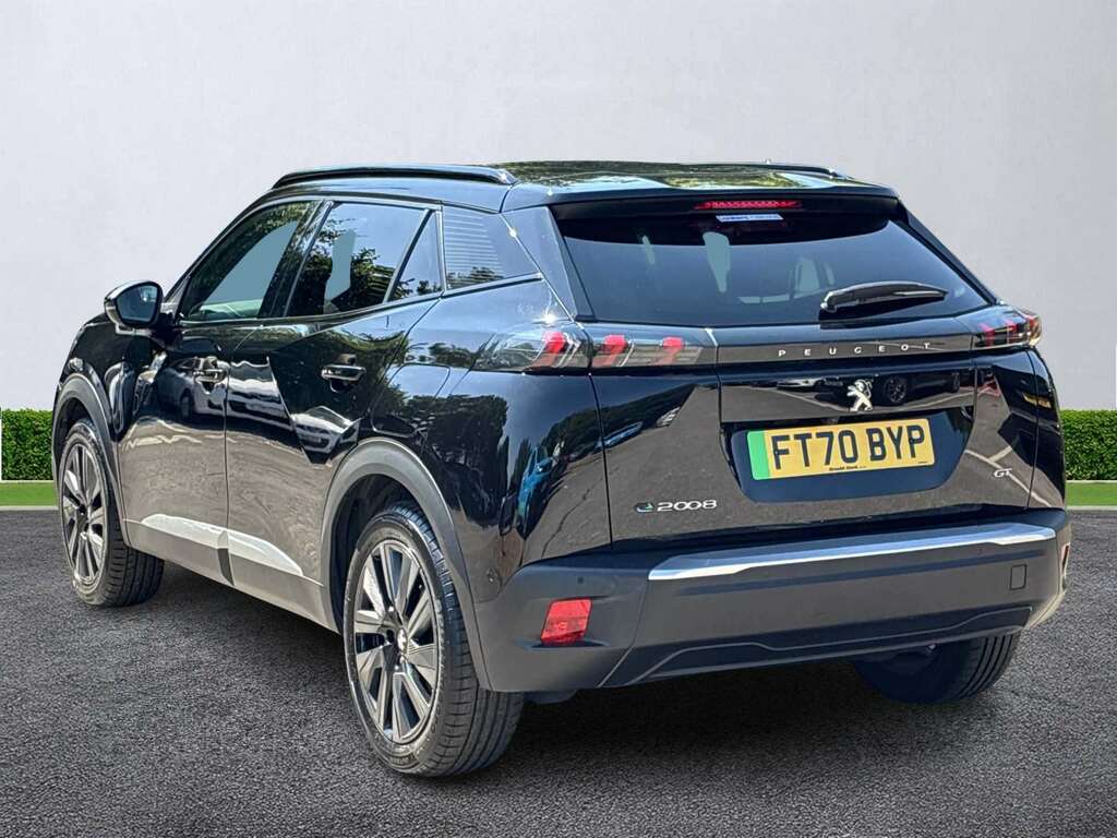 Peugeot e-2008 100Kw Gt 50Kwh Black #2