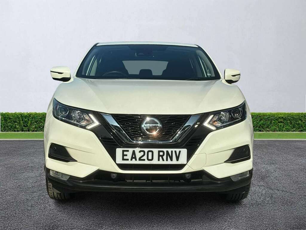 Nissan Qashqai 1.3 Dig-t 160 Acenta Premium Dct White #5
