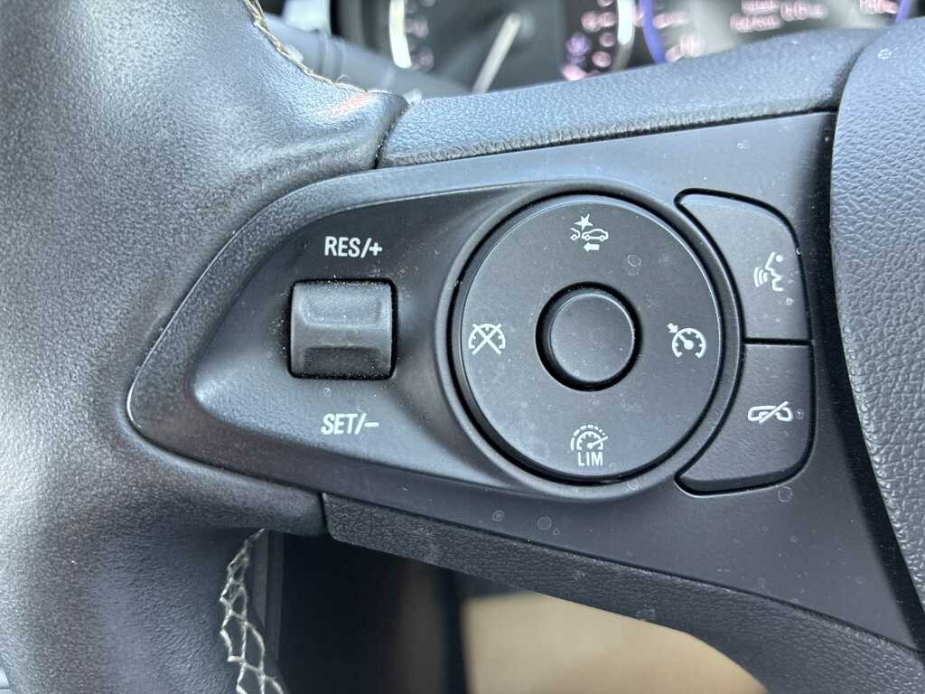 Vauxhall Astra 1.2 Turbo Business Edition Nav Sports Tourer P Blue #21