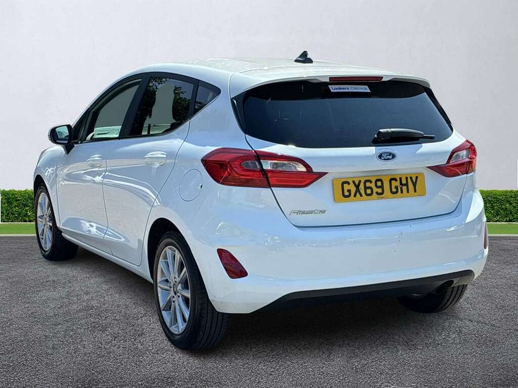 Ford Fiesta 1.0 Ecoboost Titanium White #2