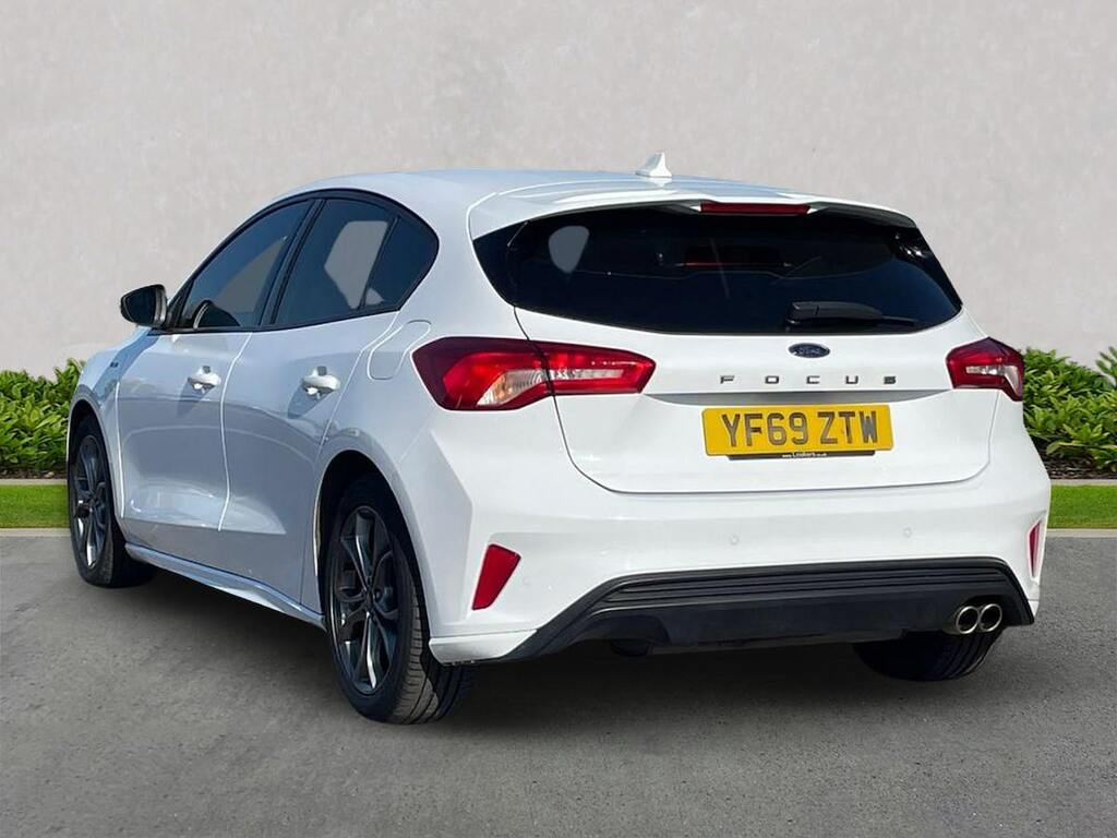 Ford Focus 1.0 Ecoboost 125 St-line White #2
