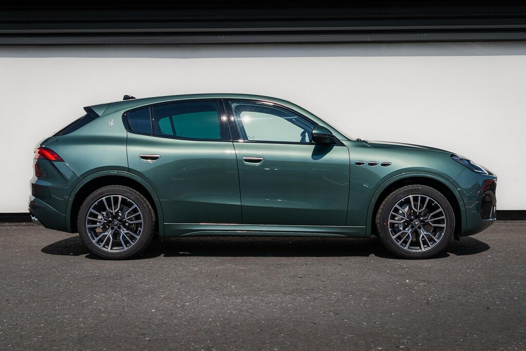 Maserati Grecale 2.0 Mhev Suv Zf 4Wd Euro 6 Ss 300 P Green #2