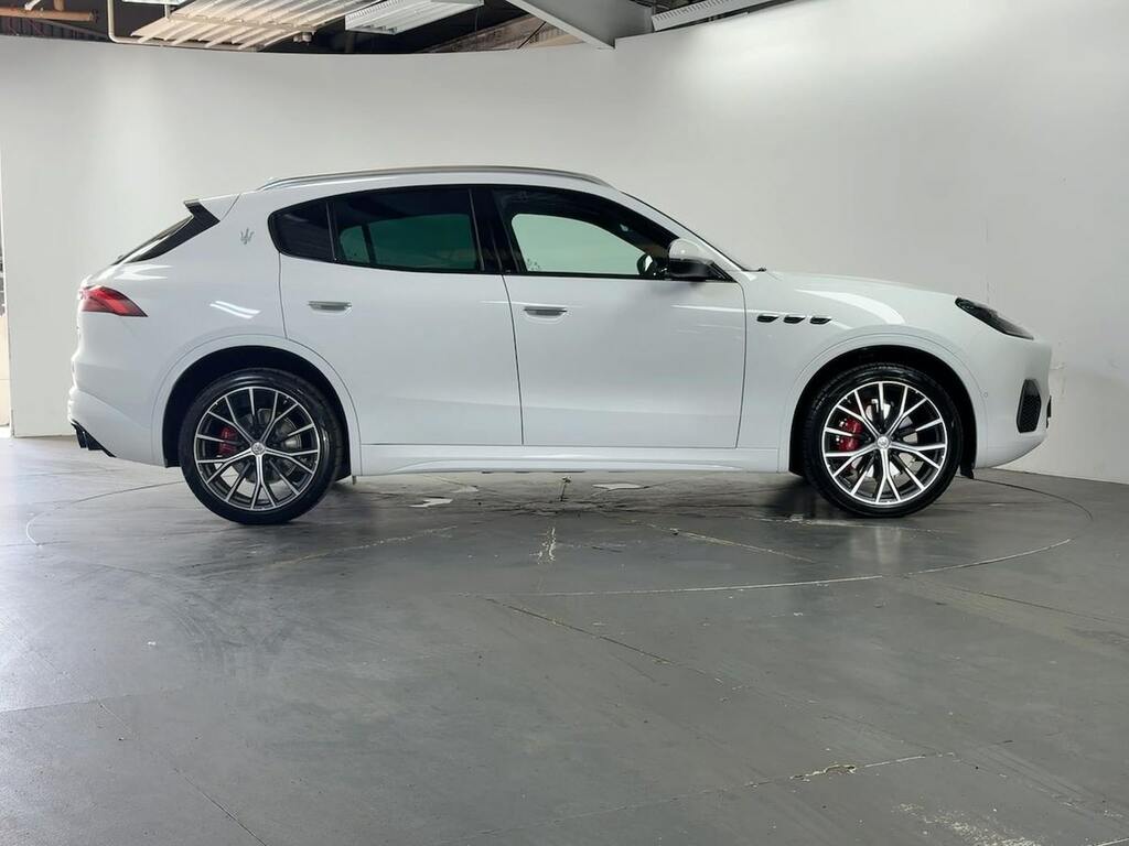 Maserati Grecale 2.0 Mhev Suv Zf 4Wd Euro 6 Ss 300 P White #3