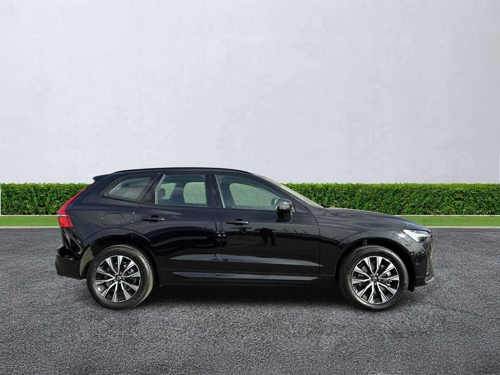 Volvo XC60 2.0 B5p Plus Dark Awd Geartronic SH26NVN Black #3