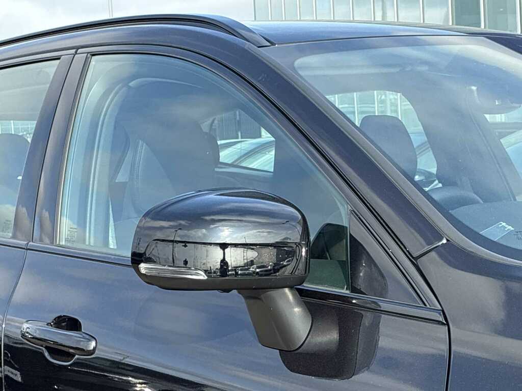 Volvo XC60 2.0 B5p Plus Dark Awd Geartronic SH26NVN Black #6