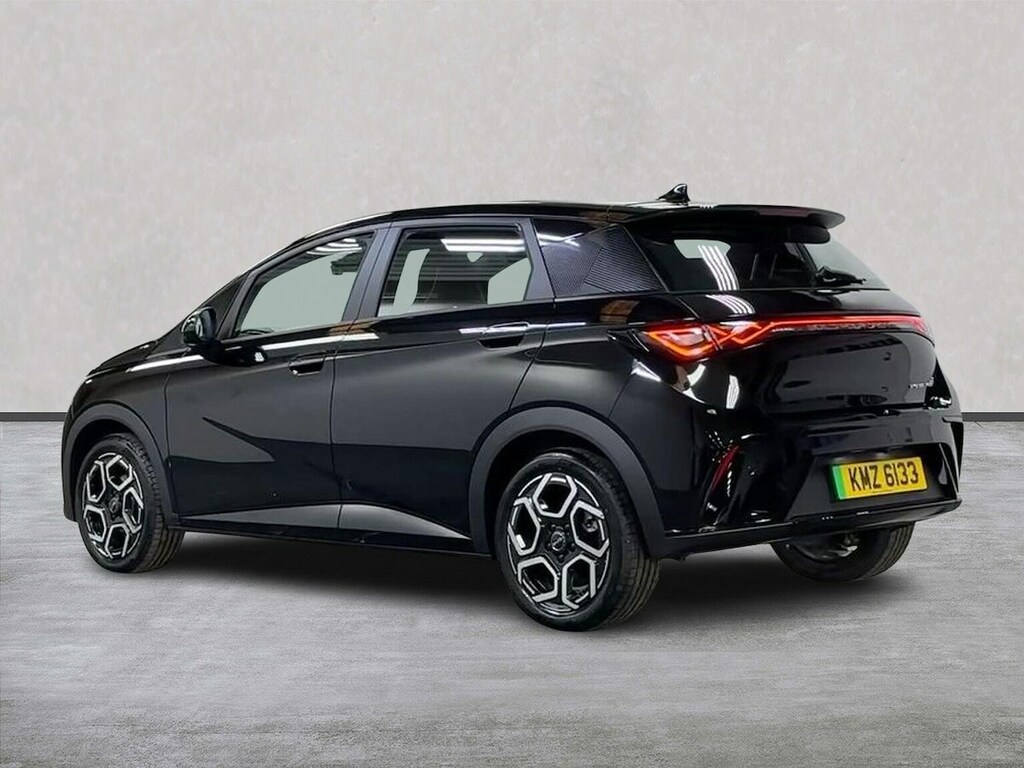 Byd Dolphin Dolphin 150Kw Comfort 60.4Kwh Hatchback Black #2