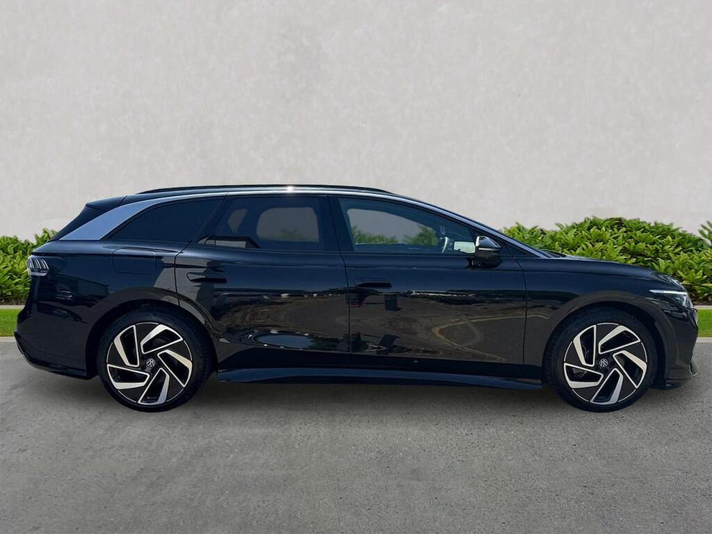 Volkswagen ID.7 Pro S 86Kwh Match Plus Tourer 2 Black #3
