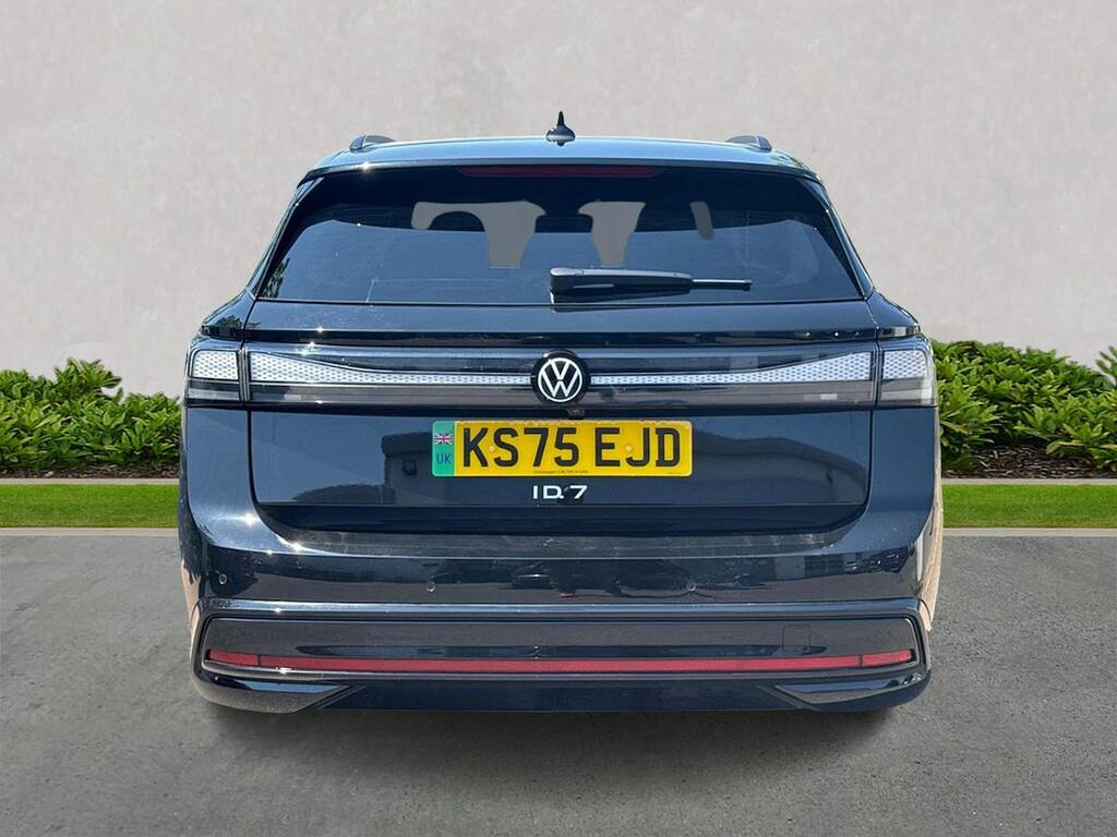 Volkswagen ID.7 Pro S 86Kwh Match Plus Tourer 2 Black #4