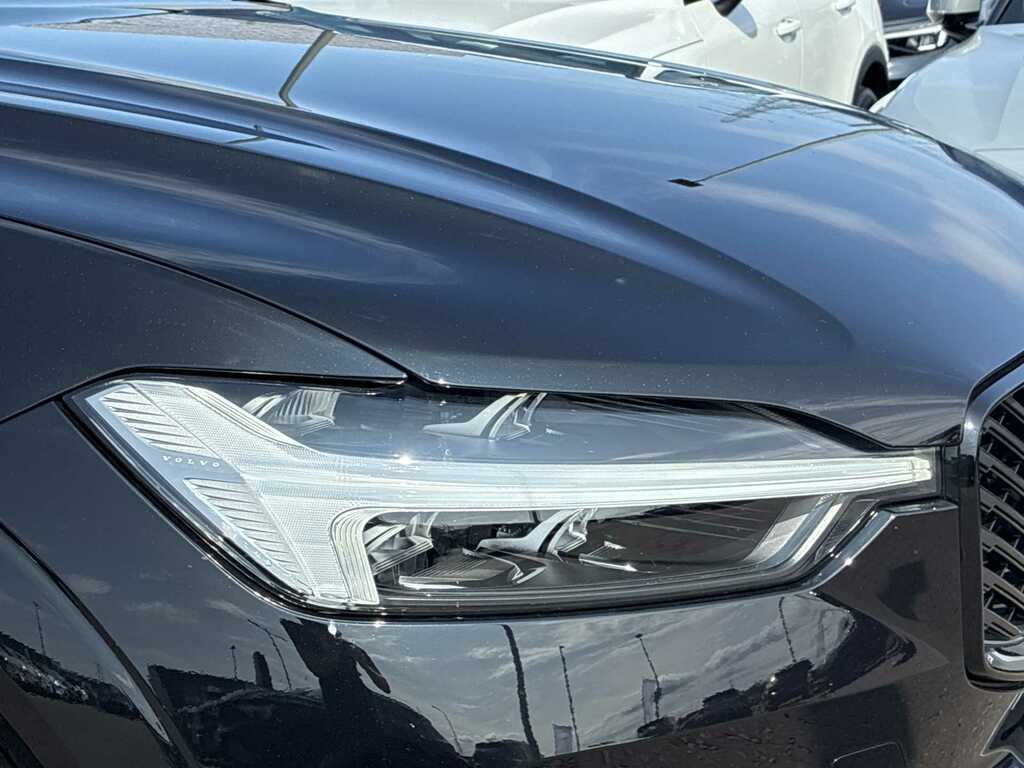 Volvo XC60 2.0 B5p Plus Black Edition Awd Geartronic SB75OXW Black #4