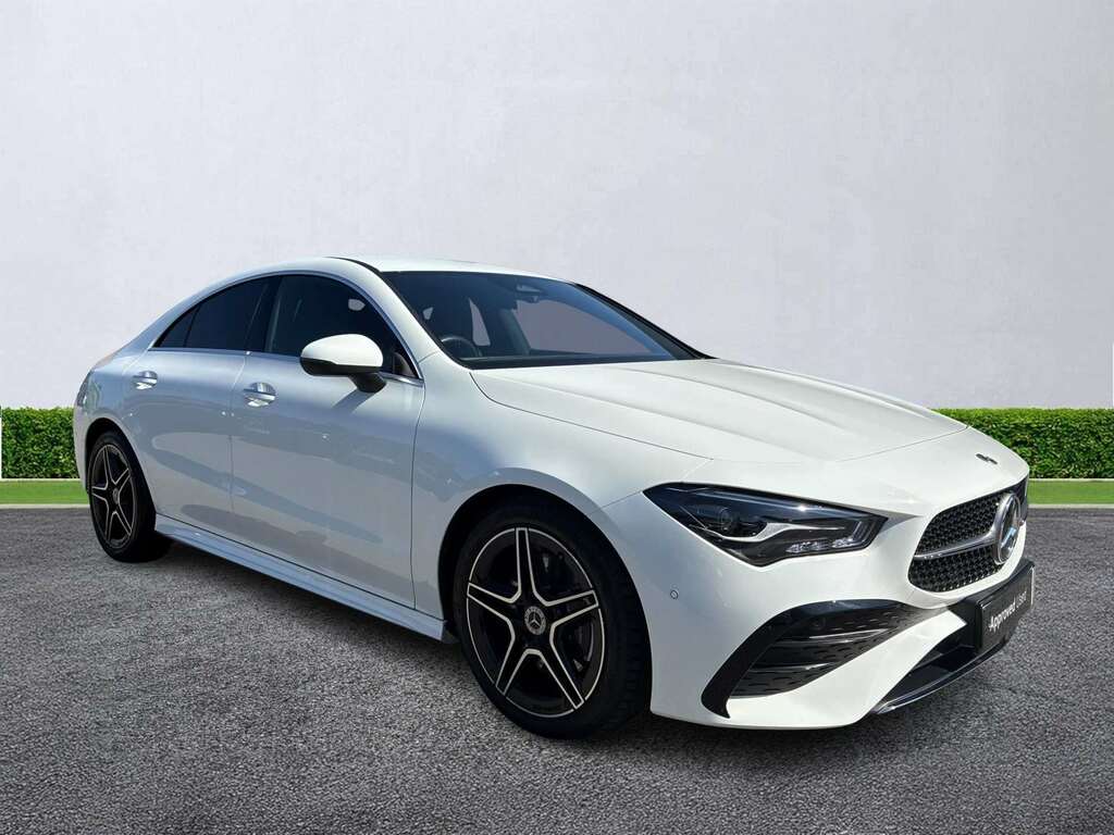 Mercedes-Benz CLA Class Cla 220D Amg Line Executive Tip White