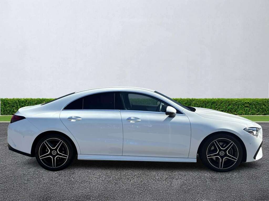 Mercedes-Benz CLA Class Cla 220D Amg Line Executive Tip White #3