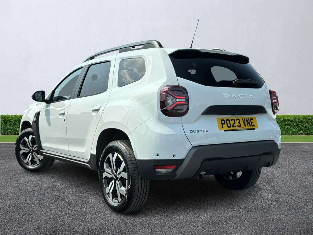 Dacia Duster 1.3 Tce 150 Journey Edc White #2