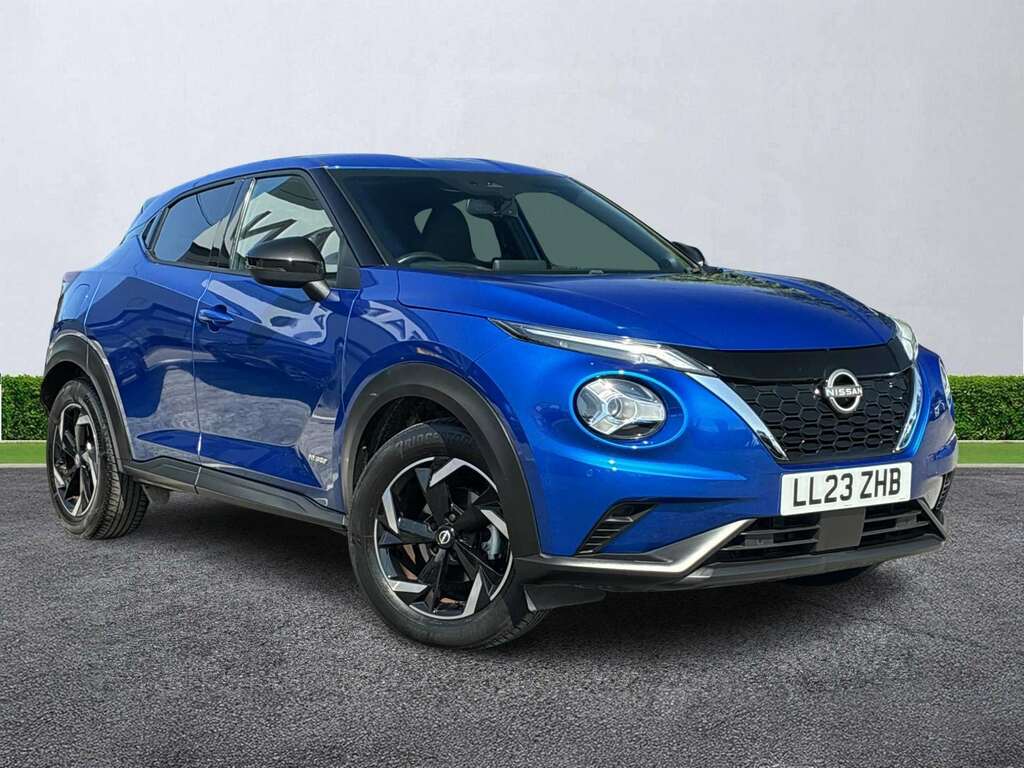 Nissan Juke 1.6 Hybrid N-connecta Blue