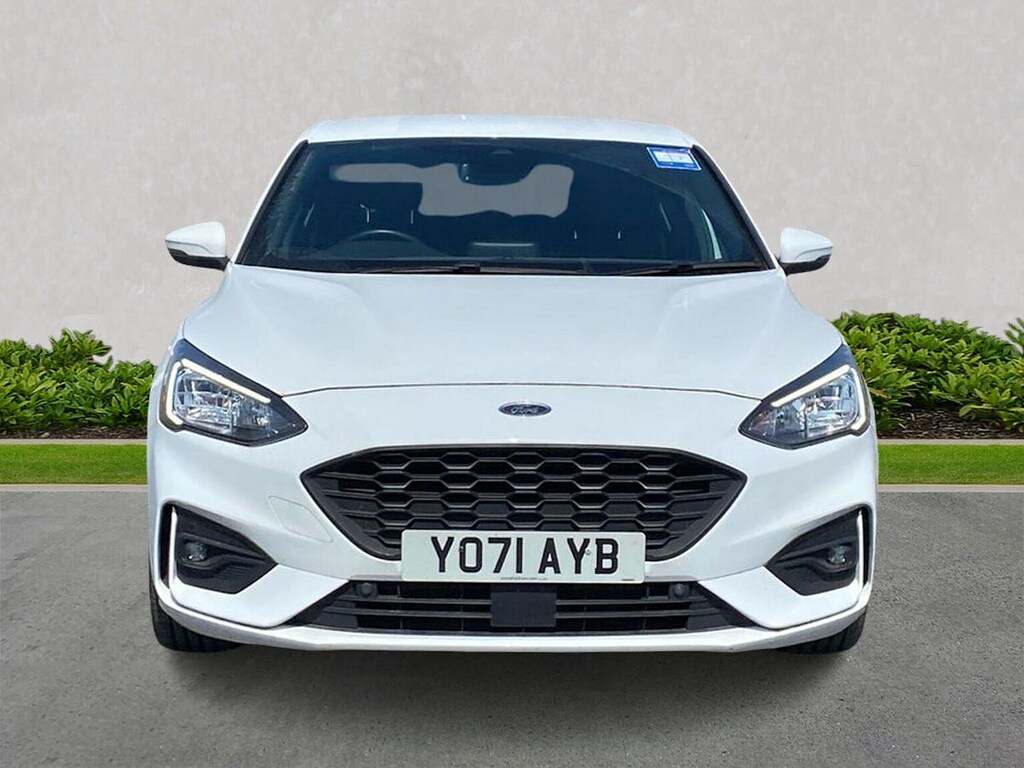 Ford Focus 1.0 Ecoboost Hybrid Mhev 125 St-line Edition YO71AYB White #5