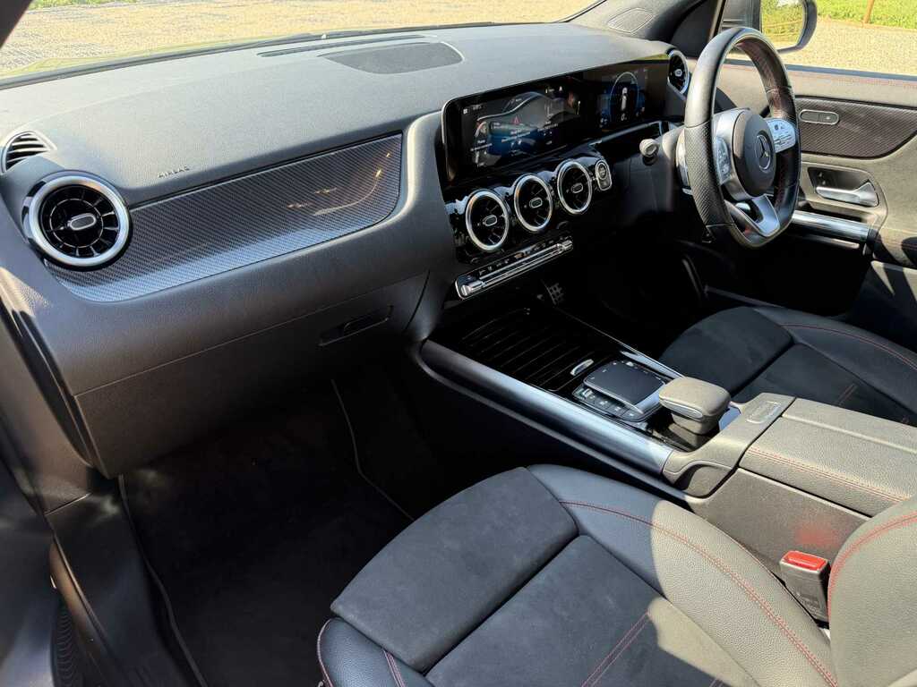 Mercedes-Benz GLA Class 1.3 Gla200 Sport Suv 7G-dct Euro 6 Ss Black #20