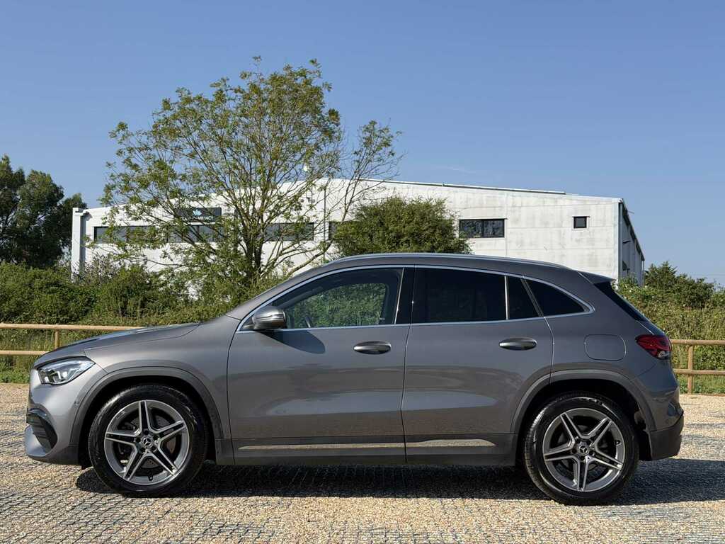 Mercedes-Benz GLA Class Gla 200D Amg Line Executive Grey #6