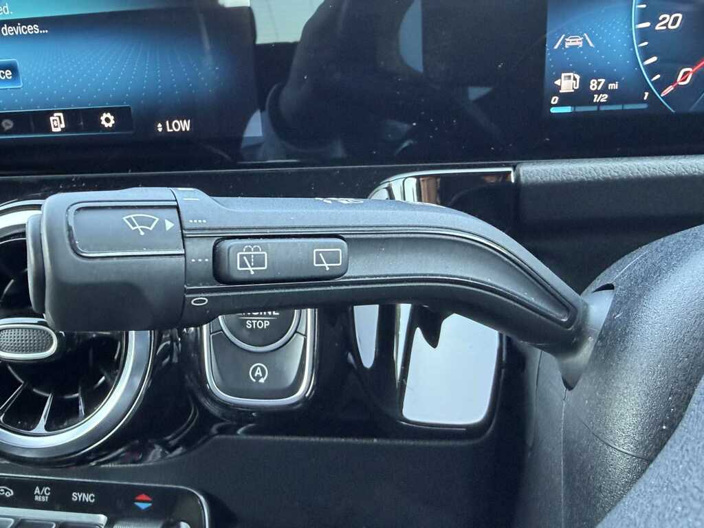 Mercedes-Benz GLA Class 1.3 Gla200 Sport Suv 7G-dct Euro 6 Ss Black #34