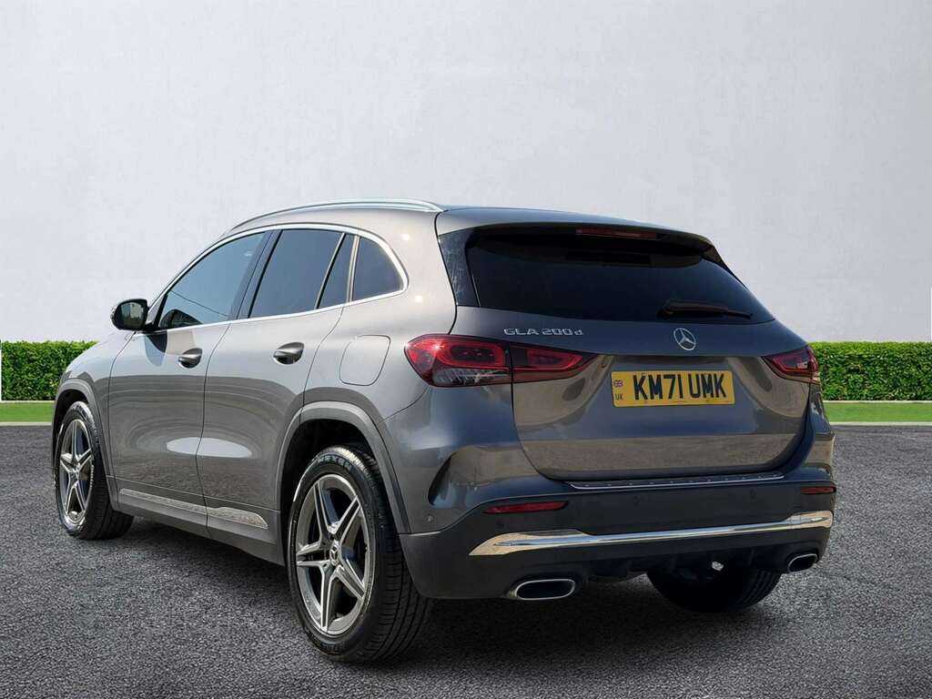 Mercedes-Benz GLA Class Gla 200D Amg Line Executive Grey #5
