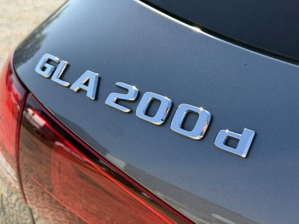Mercedes-Benz GLA Class 1.3 Gla200 Sport Suv 7G-dct Euro 6 Ss Black #14