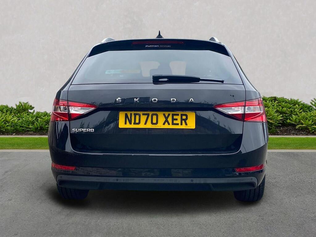 Skoda Superb 1.5 Tsi Act Se Technology Estate Black #4