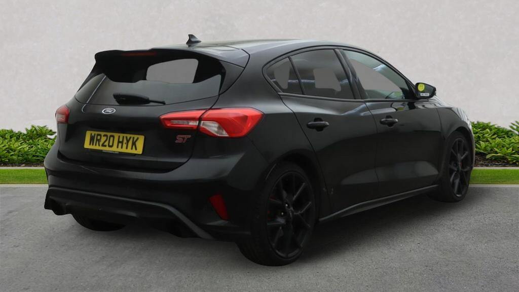 Ford Focus 2.3T Ecoboost St Hatchback Euro Black #4
